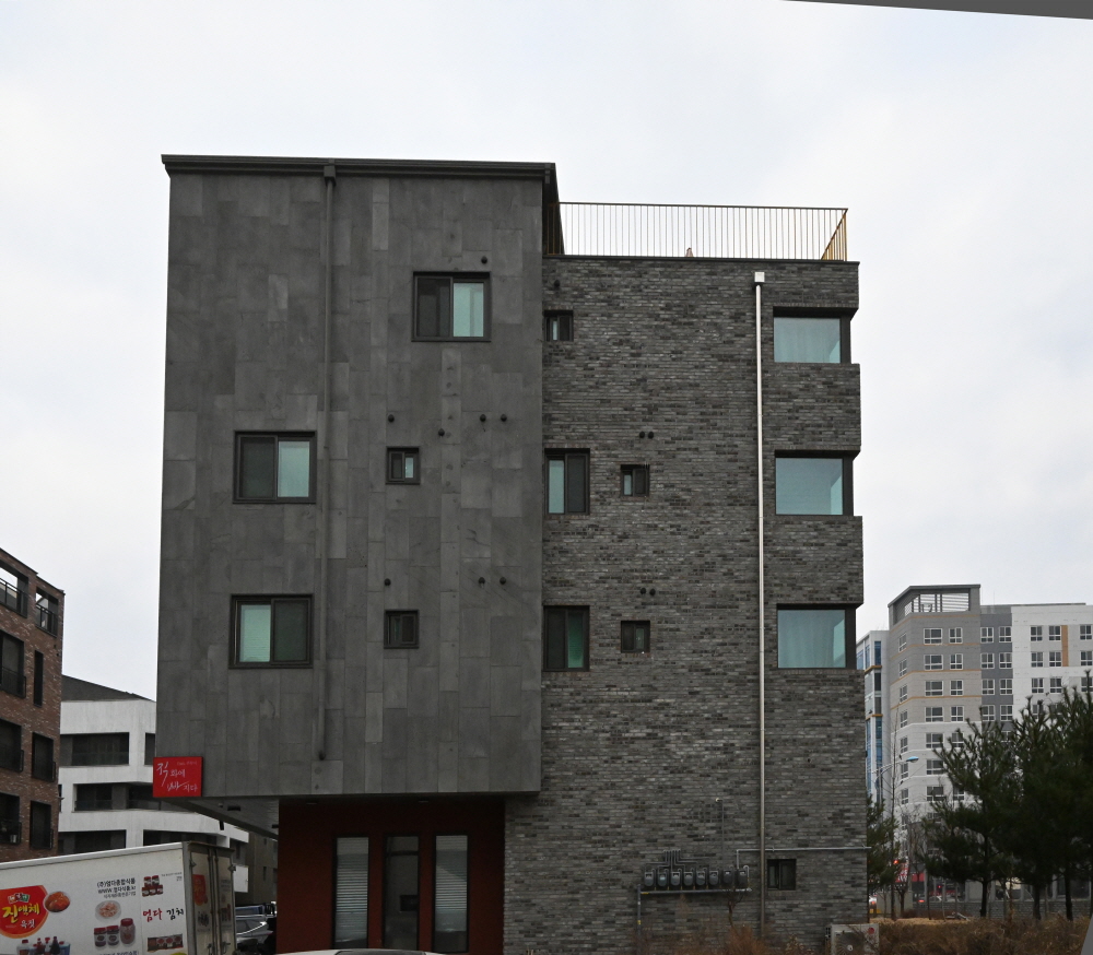 24900_copy_24953_1948697120_F3Z8th6W_9ebe72c3702c9bfa6be4c8959ee1d5e09d840113.jpg 이미지크게보기