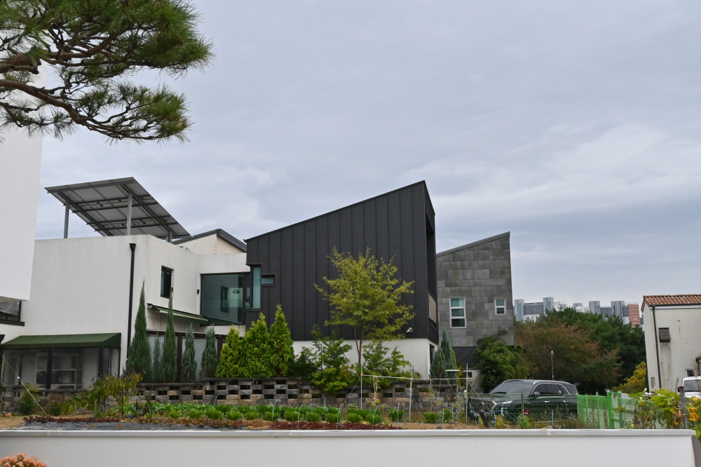 /user/s/sedamarchi/editor/2301/4d9787f23a8af3243a4118c065c44a31_1672716375_112.JPG 이미지크게보기