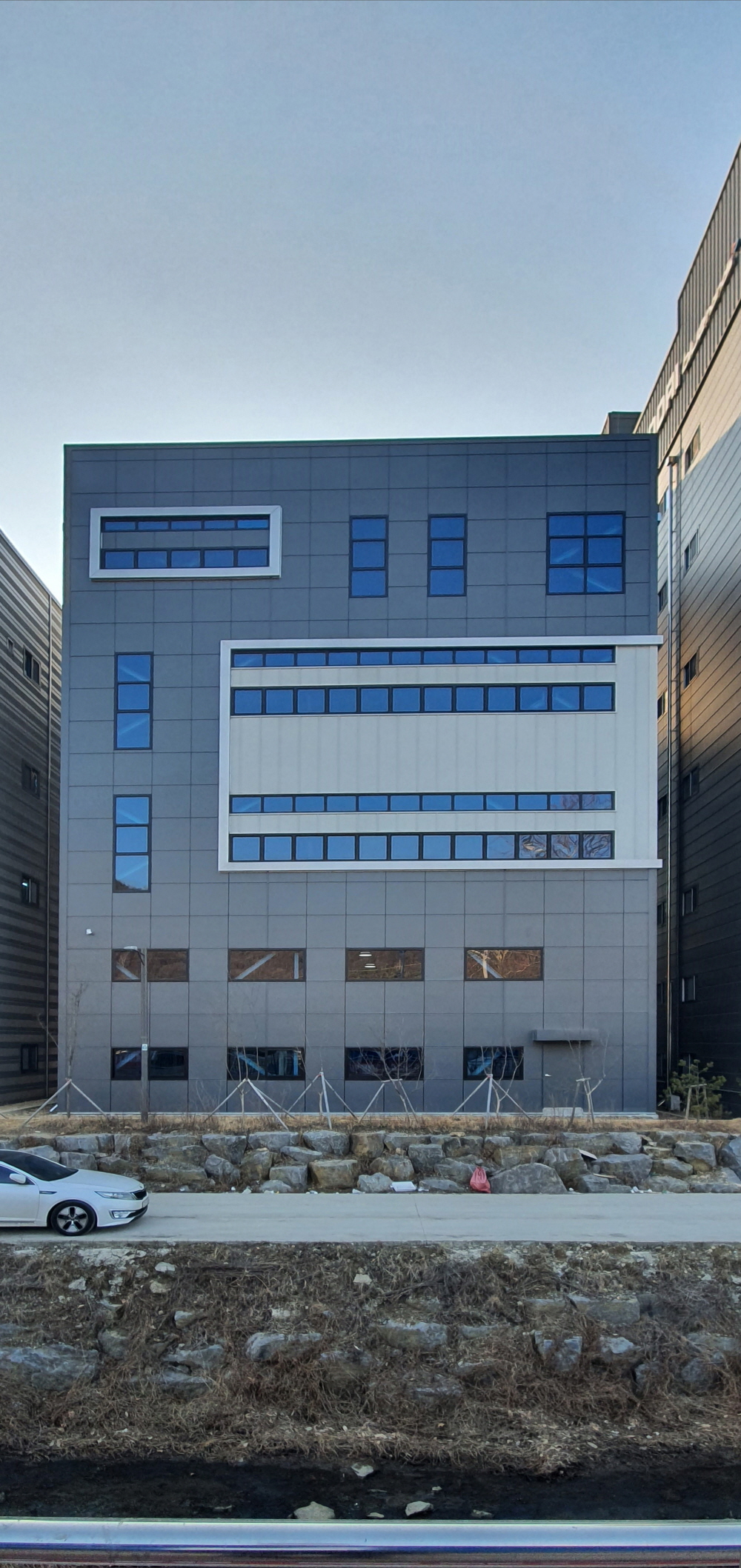 /user/s/sedamarchi/editor/2301/4d9787f23a8af3243a4118c065c44a31_1672721651_6775.jpg 이미지크게보기