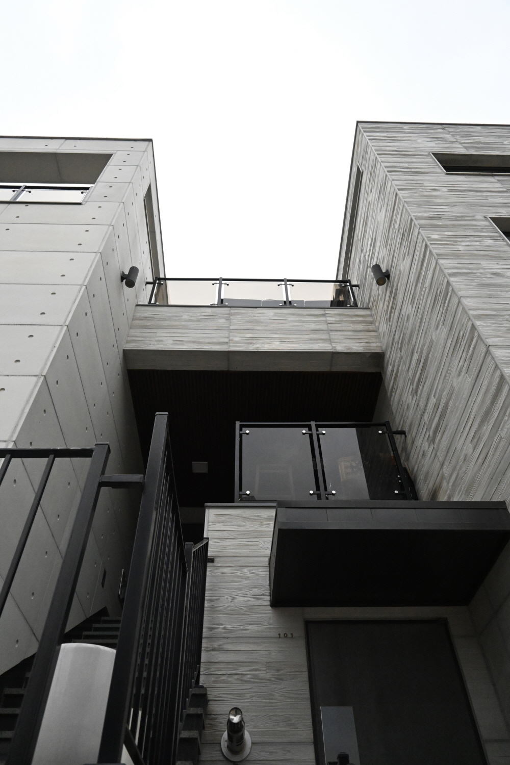 /user/s/sedamarchi/editor/2301/4d9787f23a8af3243a4118c065c44a31_1672724226_7457.JPG 이미지크게보기