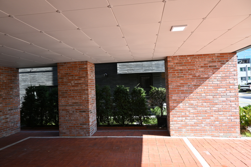 /user/s/sedamarchi/editor/2301/4d9787f23a8af3243a4118c065c44a31_1672736665_9087.JPG 이미지크게보기