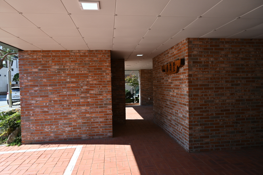 /user/s/sedamarchi/editor/2301/4d9787f23a8af3243a4118c065c44a31_1672736665_9604.JPG 이미지크게보기