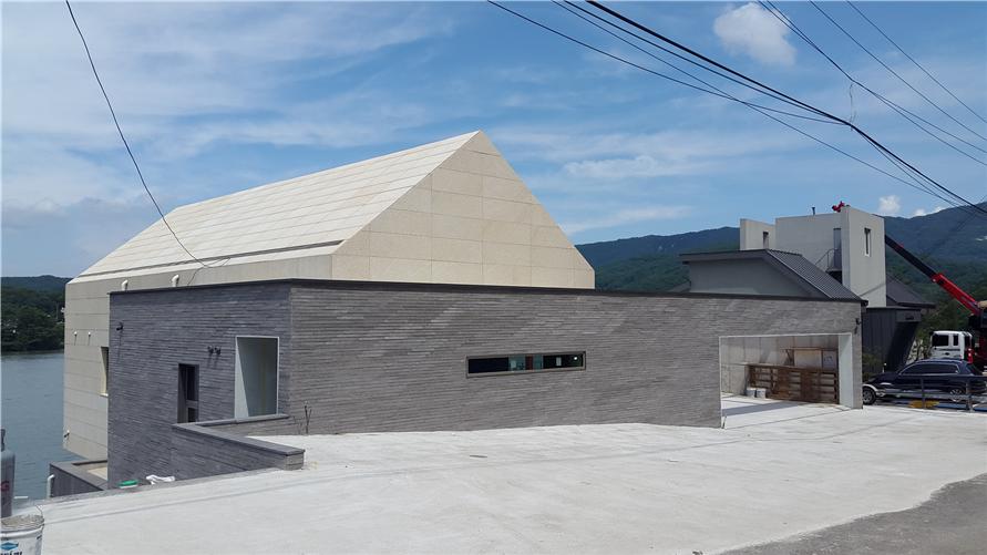 /user/s/sedamarchi/editor/2301/4d9787f23a8af3243a4118c065c44a31_1672739393_0796.jpg 이미지크게보기