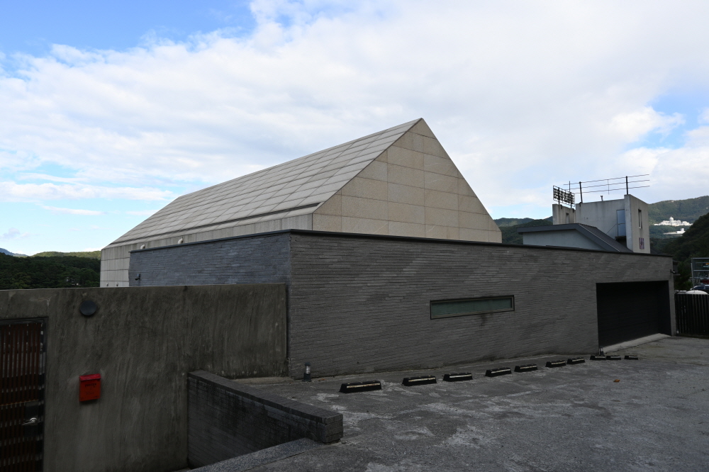 /user/s/sedamarchi/editor/2301/4d9787f23a8af3243a4118c065c44a31_1672739403_1017.JPG 이미지크게보기