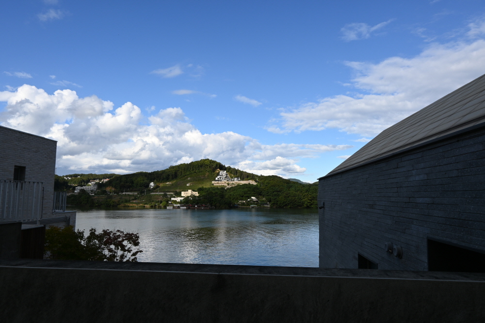 /user/s/sedamarchi/editor/2301/4d9787f23a8af3243a4118c065c44a31_1672739409_8336.JPG 이미지크게보기