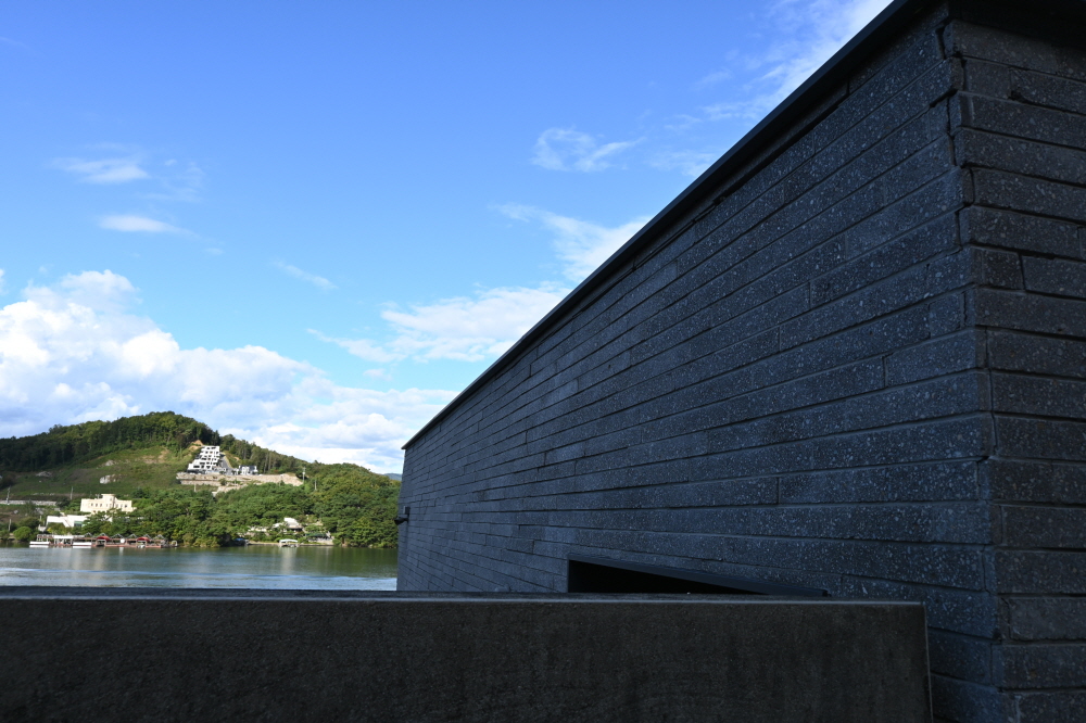 /user/s/sedamarchi/editor/2301/4d9787f23a8af3243a4118c065c44a31_1672739409_9657.JPG 이미지크게보기