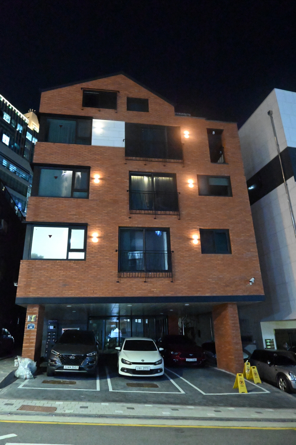 /user/s/sedamarchi/editor/2301/4d9787f23a8af3243a4118c065c44a31_1672750785_7276.JPG 이미지크게보기