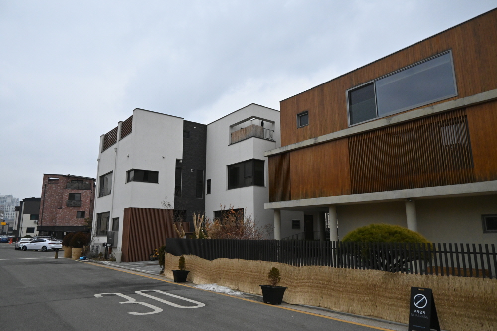 /user/s/sedamarchi/editor/2301/4d9787f23a8af3243a4118c065c44a31_1672762608_049.JPG 이미지크게보기