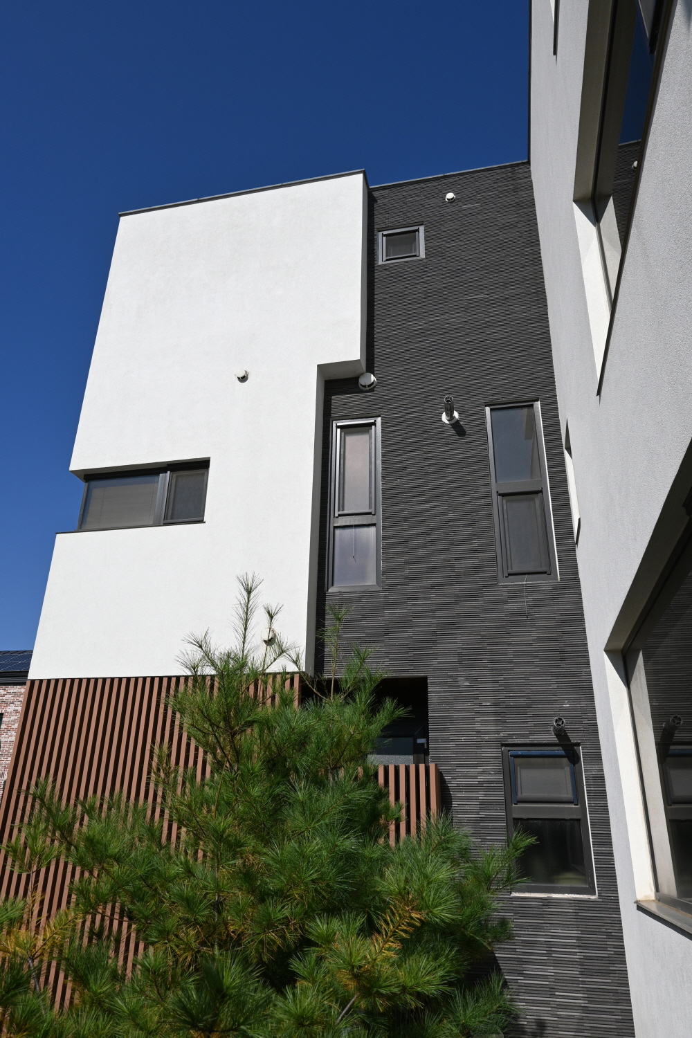 /user/s/sedamarchi/editor/2301/4d9787f23a8af3243a4118c065c44a31_1672762615_4342.JPG 이미지크게보기