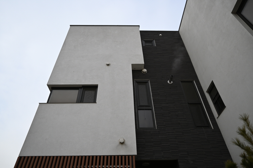 /user/s/sedamarchi/editor/2301/4d9787f23a8af3243a4118c065c44a31_1672762615_649.JPG 이미지크게보기