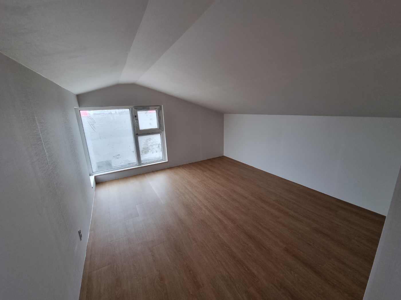 /user/s/sedamarchi/editor/2310/2e4a8646ce0eac2903162649f05bc8b8_1696566915_5532.jpg 이미지크게보기